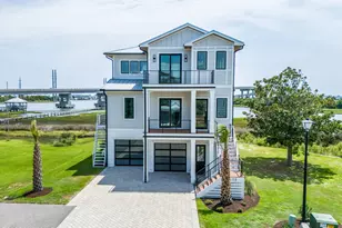113 Diamond Pt Ct, Surf City, NC 28445 - Photo 1