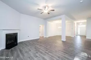192 Seashore St, Grimesland, NC 27837 - Photo 11