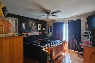 426 N Main St, Broadway, NC 27505 - Photo 11