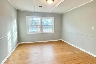 105 Yorkshire Dr, Jacksonville, NC 28546 - Photo 9