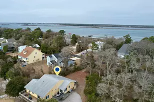 7028 Archers Creek Dr, Emerald Isle, NC 28594 - Photo 3