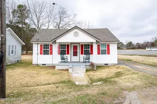 200 Southeast Blvd, Clinton, NC 28328 - Photo 1
