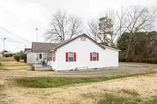 200 Southeast Blvd, Clinton, NC 28328 - Photo 3