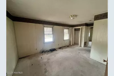 100 Pine Street, Garysburg, NC 27831 - Photo 5