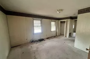 100 Pine St, Garysburg, NC 27831 - Photo 5