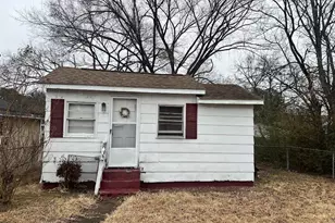 100 Pine St, Garysburg, NC 27831 - Photo 11