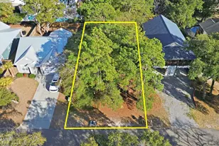 158 NW 9th St, Oak Island, NC 28465 - Photo 1