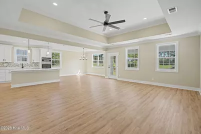 136 S Middleton Drive NW, Calabash, NC 28467 - Photo 7