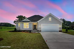 136 S Middleton Dr NW, Calabash, NC 28467 - Photo 1
