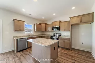 763 Secession Ln, Jacksonville, NC 28546 - Photo 15