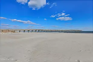 809 B Ocean Blvd, Holly Ridge, NC 28445 - Photo 43