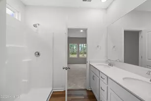900 Plymouth Rd, Boiling Spring Lakes, NC 28461 - Photo 21