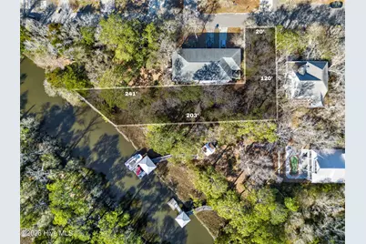 112 SE 22nd Street, Oak Island, NC 28465 - Photo 11