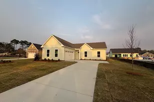 2024 Oakton Dr, Southport, NC 28461 - Photo 3