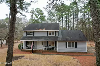 12101 Cameron Way, Maxton, NC 28364 - Photo 1