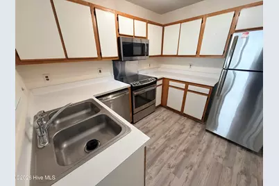 1254 Shipyard Boulevard, Wilmington, NC 28412 - Photo 13