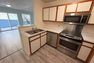 1254 Shipyard Blvd, Wilmington, NC 28412 - Photo 11