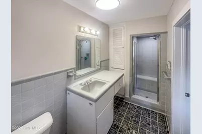2610 Evans Street, Greenville, NC 27834 - Photo 9