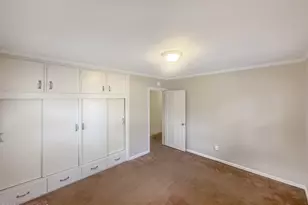 2610 Evans St, Greenville, NC 27834 - Photo 11