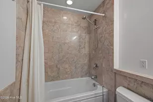 201 Sycamore Dr, Beaufort, NC 28516 - Photo 27