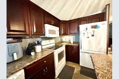 22041 Airbase Road, Laurinburg, NC 28352 - Photo 15