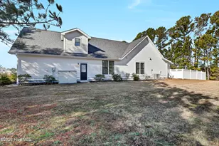 179 Twining Rose Ln, Holly Ridge, NC 28445 - Photo 45