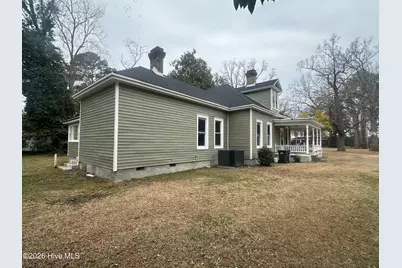 1005 W Church Street, Laurinburg, NC 28352 - Photo 5