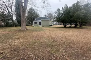 1005 W Church St, Laurinburg, NC 28352 - Photo 7
