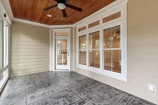 402 Cornubia Dr, Castle Hayne, NC 28429 - Photo 25