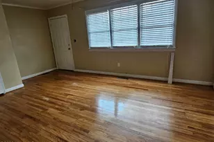 309 Fairfax St, Clinton, NC 28328 - Photo 11