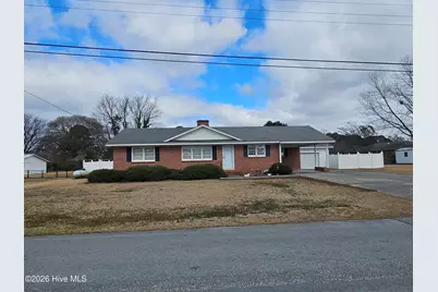 309 Fairfax Street, Clinton, NC 28328 - Photo 1