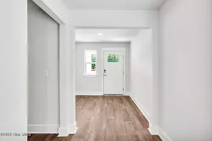 608 Forecastle Ln, Jacksonville, NC 28546 - Photo 5