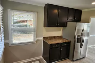 909 Adelaide Dr, Wilmington, NC 28412 - Photo 9