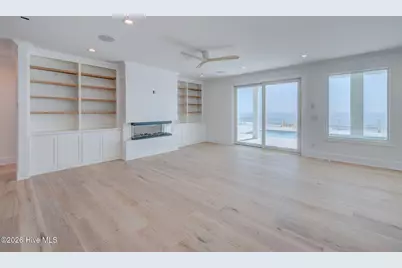 933 S Fort Fisher Boulevard, Kure Beach, NC 28449 - Photo 15