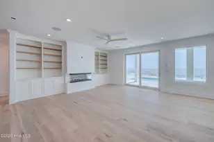933 S Fort Fisher Blvd, Kure Beach, NC 28449 - Photo 15