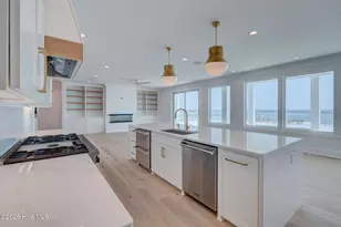 933 S Fort Fisher Blvd, Kure Beach, NC 28449 - Photo 17