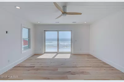 933 S Fort Fisher Boulevard, Kure Beach, NC 28449 - Photo 23