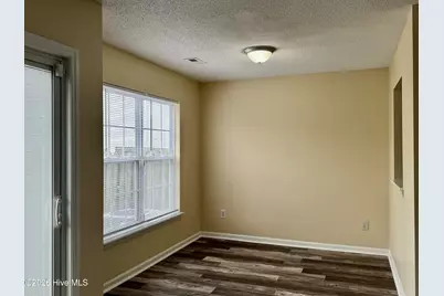 2508 Bluff View Court #B, Greenville, NC 27834 - Photo 9