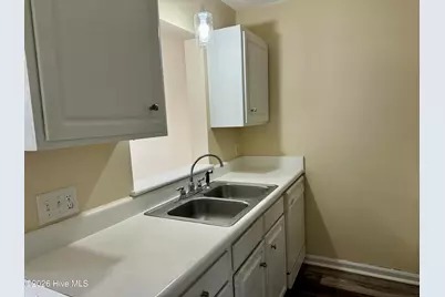 2508 Bluff View Court #B, Greenville, NC 27834 - Photo 15