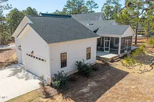 289 Carriage Park Dr, West End, NC 27376 - Photo 5
