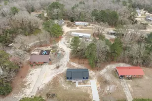 2557 Martin Luther King Dr, Elizabethtown, NC 28337 - Photo 33