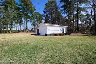 580 Koonce Fork Rd, Richlands, NC 28574 - Photo 41