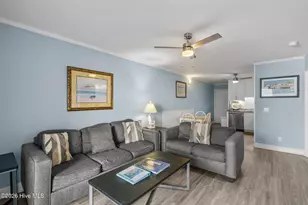 1404 Canal Dr, Carolina Beach, NC 28428 - Photo 3