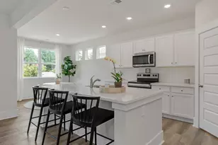 325 Merchant Pt Blvd, Jacksonville, NC 28546 - Photo 5