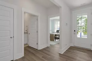 325 Merchant Pt Blvd, Jacksonville, NC 28546 - Photo 3