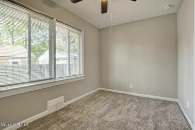 804 S 15th Street, Wilmington, NC 28401 - Photo 25