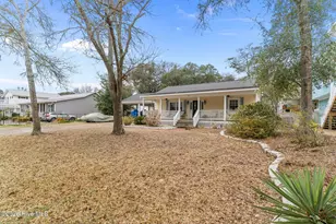 127 NW 18th St, Oak Island, NC 28465 - Photo 41