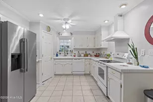 127 NW 18th St, Oak Island, NC 28465 - Photo 17
