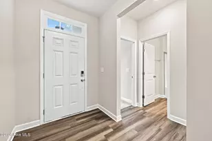 964 Rialto Ln, Ayden, NC 28513 - Photo 5
