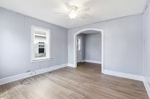 409 Perry St, Elizabeth City, NC 27909 - Photo 13